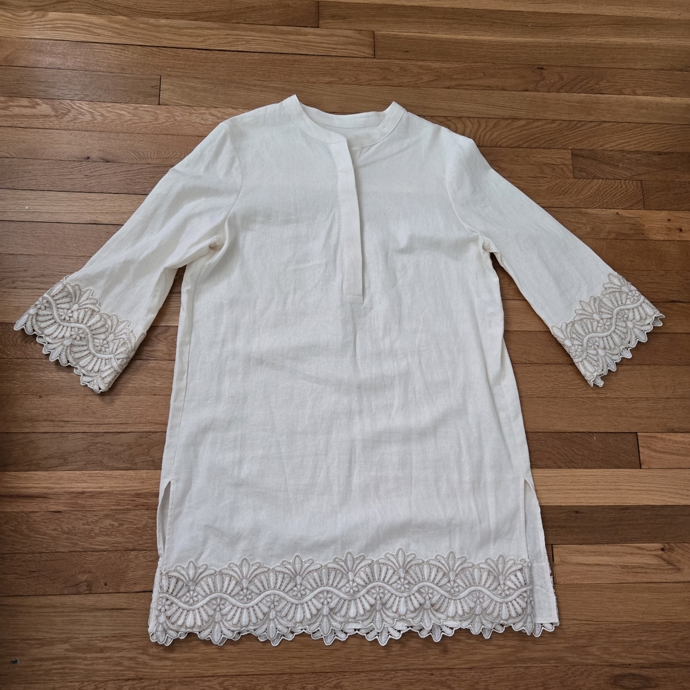 Anne Klein White Dress‎ with Tan Lace Accents